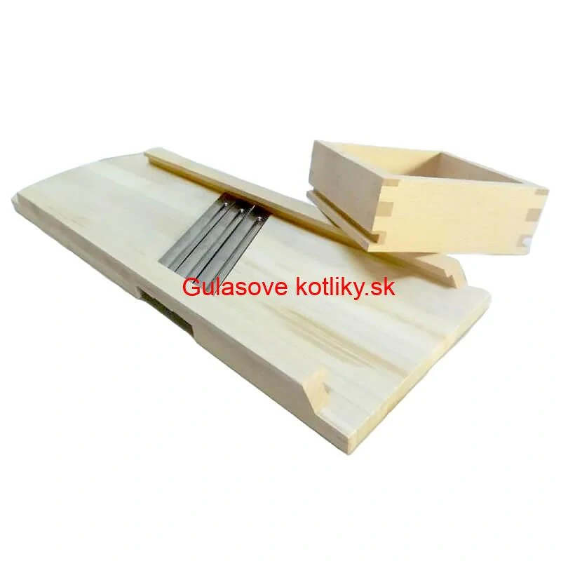 Ručný drevený krájač kapusty 3 nože 56 x 19 cm (malý)